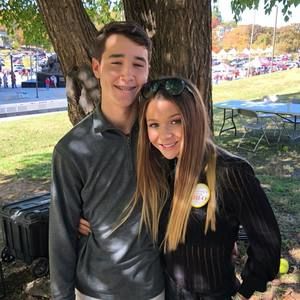 Meet your Posher, Kelly